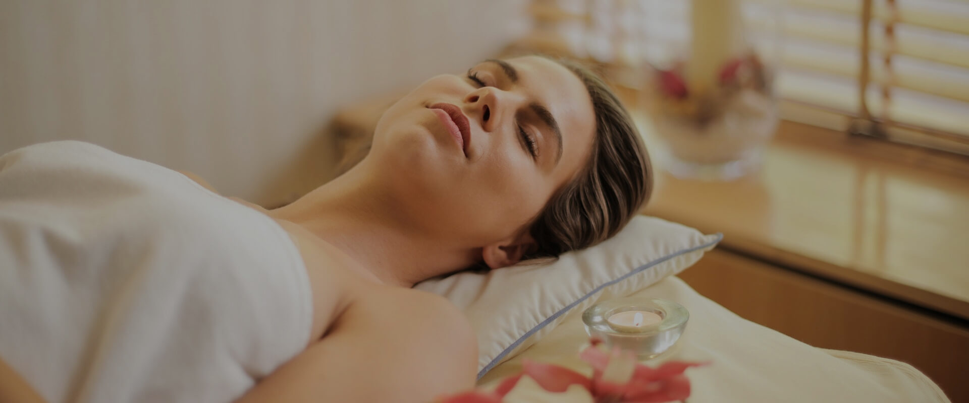lotus spa template services header img bg